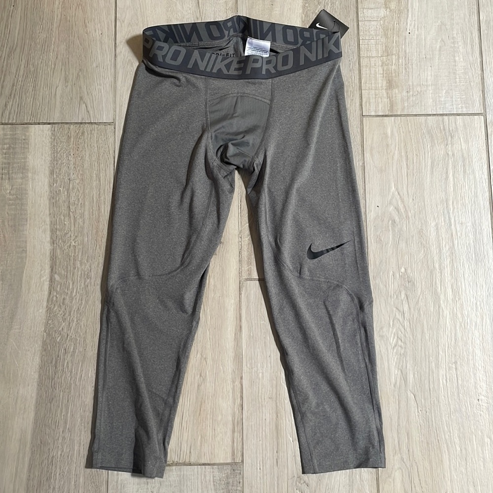 NWT Men’s Nike Pro grey tights size medium